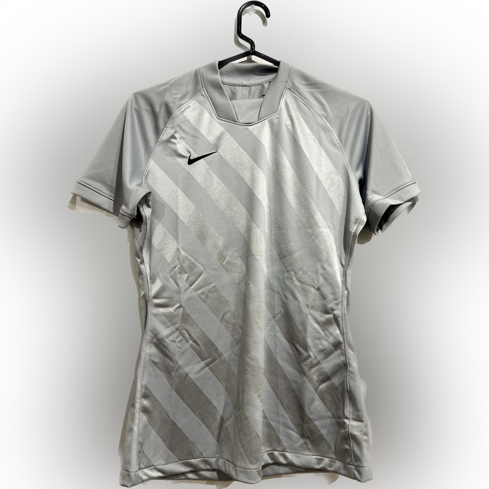 Nike Dri-Fit Shirt- women’s medium